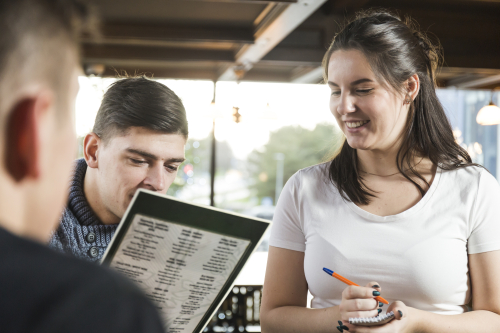 Why Small Businesses Need Employee Scheduling Software