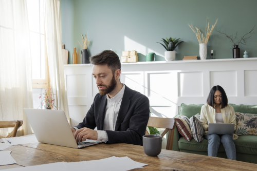 Managing Remote Workers Under California Labor Laws