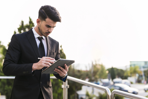 How AI Simplifies Labor Compliance for California Businesses