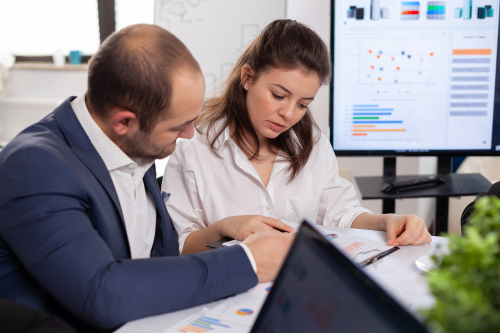 Using Analytics to Identify Compliance Risks & Mitigate Threats