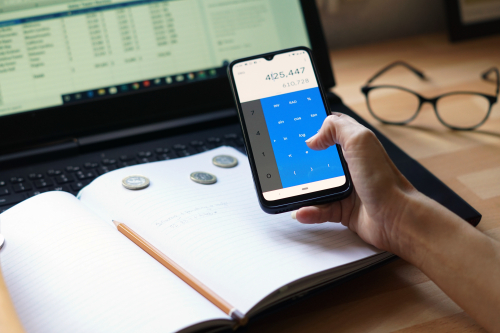 Managing Labor Costs with Smart Scheduling Apps