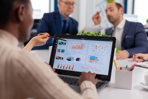 Improve Labor Cost Visibility with Workforce Analytics