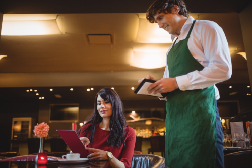 Best Practices for Managing Seasonal Workforce in Restaurants