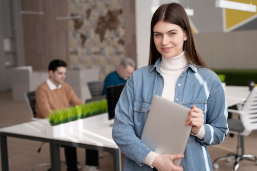 Top HR Software Solutions for SMBs: Boost Operations