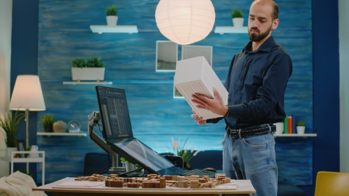 Scale Like a Pro: Key Features in Labor Software