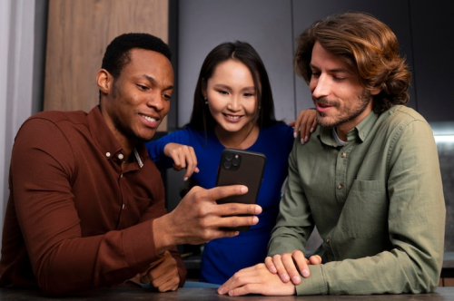 In Their Pocket: How Mobile Comms Boost Team Engagement