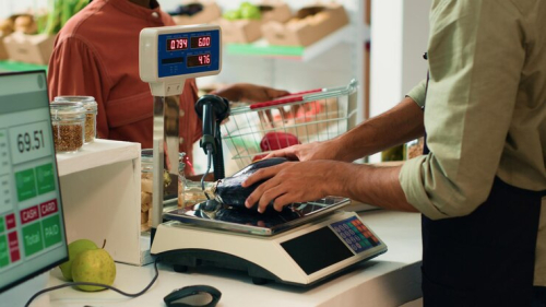 Grocery Stores Leverage Labor Forecasting Tools for Savings