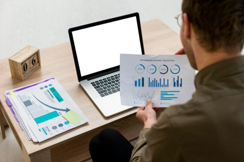 Key Metrics to Track with Employee Productivity Software