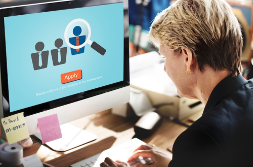 Streamlining Onboarding with Integrated HR & Scheduling