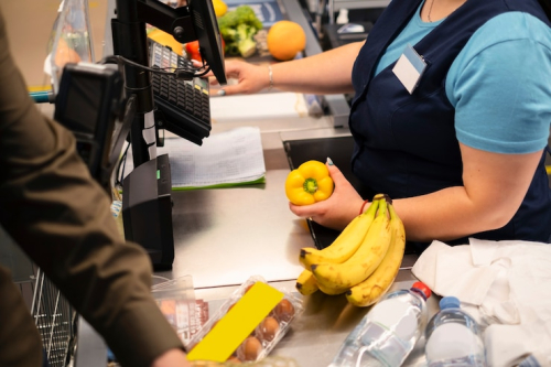 Grocery Stores Optimize Operations with Workforce Systems