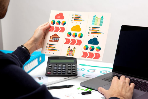 Predictive Labor Tools Cut Costs & Boost Efficiency