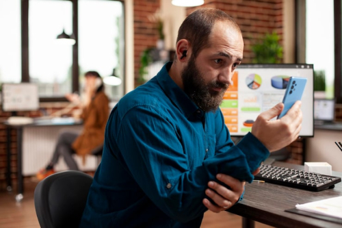 Mobile Apps Enable Real-Time Shift Management Solutions