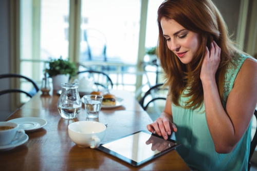 How AI Enhances Shift Planning for Restaurants
