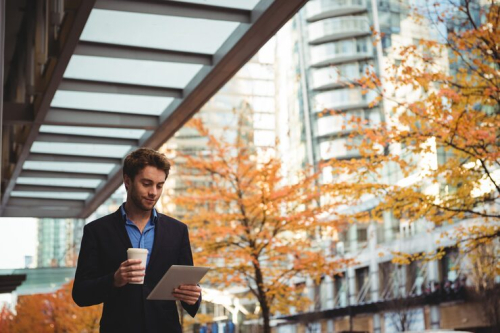 Strategic Labor Management Across Seasons & Locations