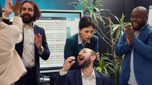 Managing Hourly Workforce Turnover in 2025