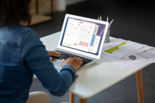 Choose the Right Scheduling Platform for Business Growth