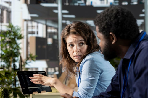 Automated Alerts Keep Managers Ahead of Issues
