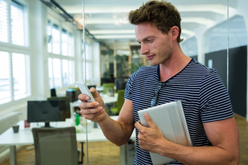 Mobile Time Tracking: Key for Fast-Paced Workplaces