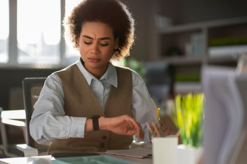 Accurate Compliance with Labor Laws Using Time Tracking