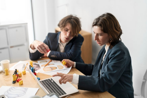 Stay Compliant with Wage Laws Using Labor Management Systems