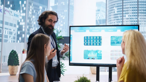 AI Scheduling Predictions: Guide for Modern Businesses