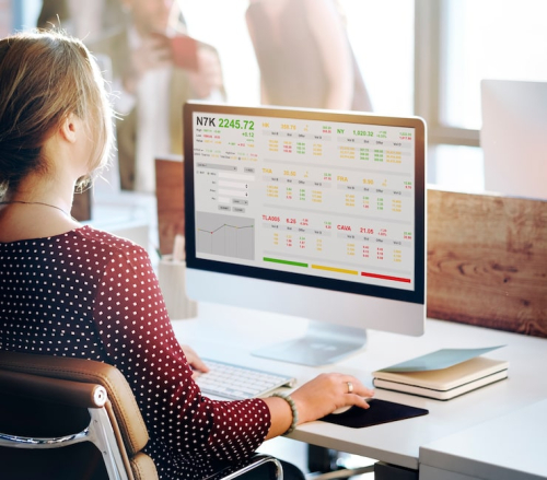Real-Time Scheduling vs Spreadsheets: Reliability Guide